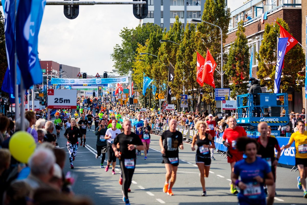 Dam tot Damloop - największy bieg w Holandii